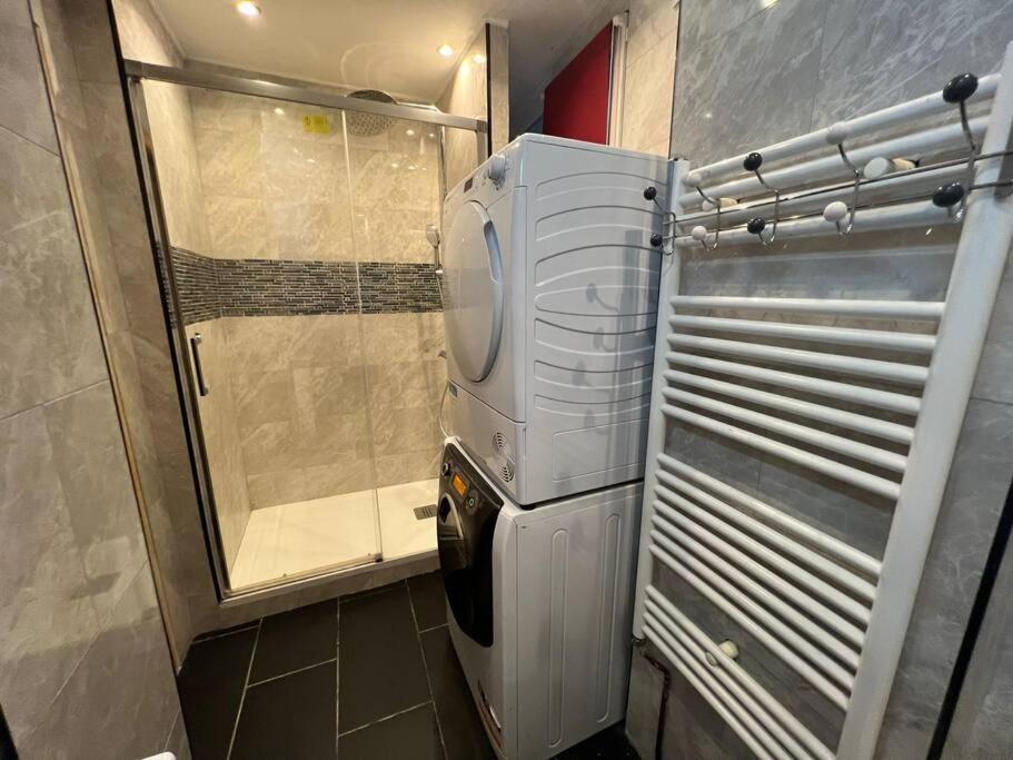 Appartement « Le Jardin Du Luxembourg » Parijs Buitenkant foto